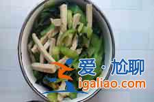 青菜豆腐的做法? 青菜豆腐的做法?