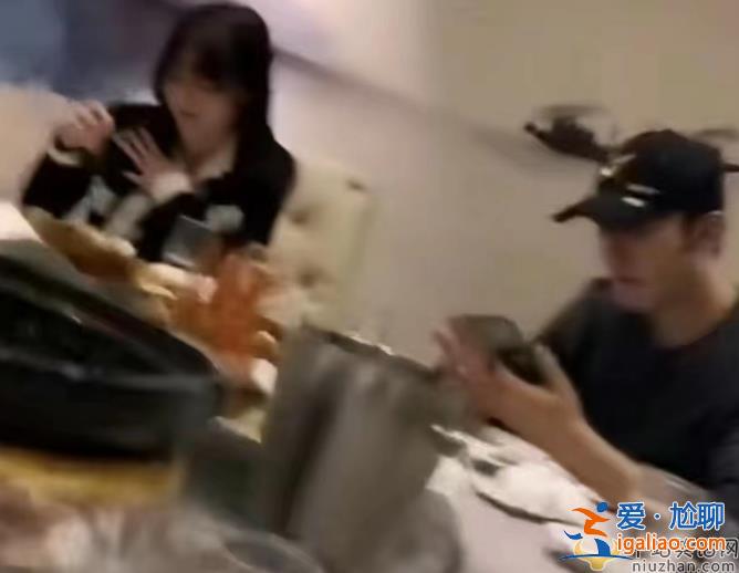 葉珂黃曉明戀情新進展!女方否認戀情稱已起訴,網(wǎng)友曝光多個戀愛細節(jié) 葉珂黃曉明戀情新進展!女方否認戀情稱已起訴,網(wǎng)友曝光多個戀愛細節(jié)