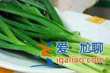 涼拌蒜苗的做法？