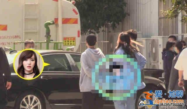 真夫妻就是好磕！羅晉親自開車接老婆回家