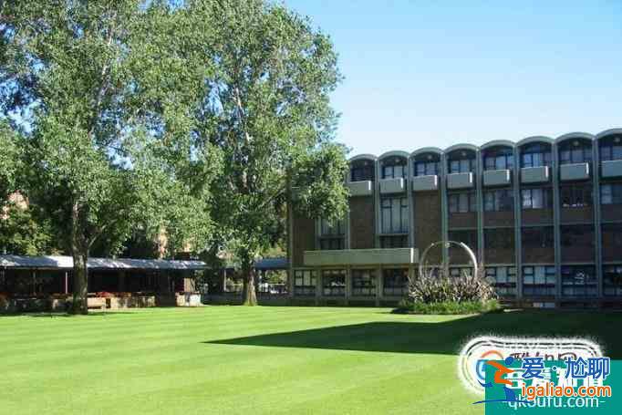 拉籌伯大學學制是幾年,要多久？？