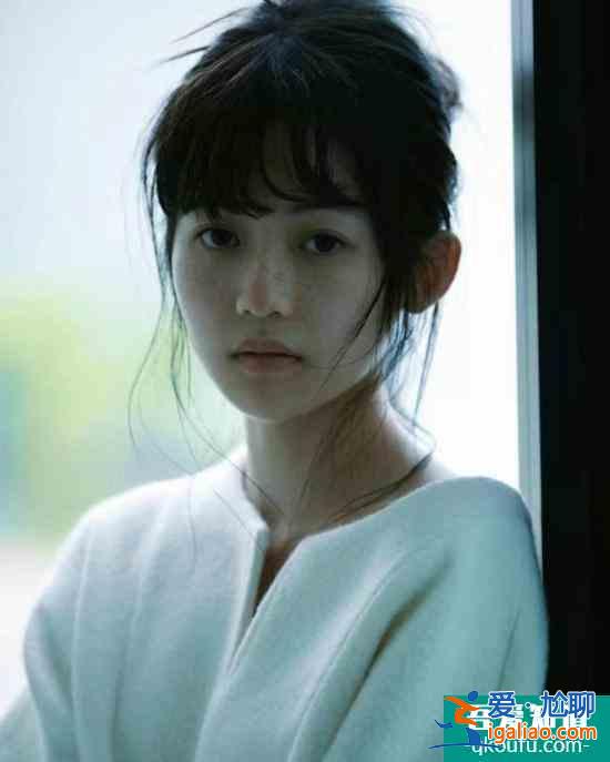 周子歆新劇《讓開!我家男主我來守護》開機 上演逃離游戲世界大作戰(zhàn)? 周子歆新劇《讓開!我家男主我來守護》開機 上演逃離游戲世界大作戰(zhàn)?