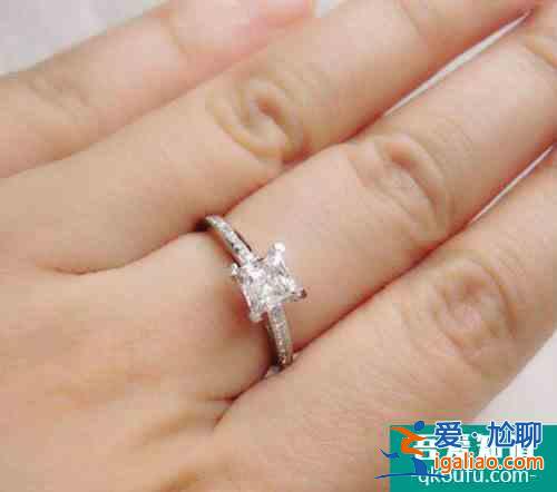 如何避免購買到奶咖鉆 gia證書哪一項體現奶鉆？