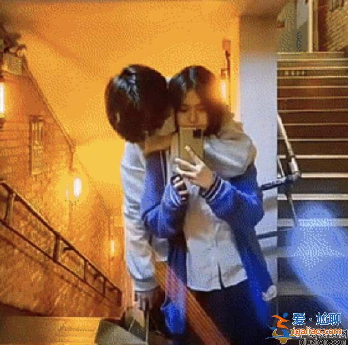 張亮回應天天早戀事件，譴責網友網暴未成年