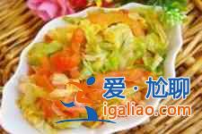 圓白菜炒西紅柿的做法？