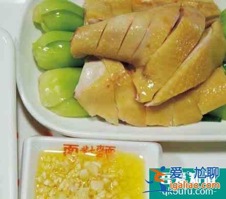萬家美食的正宗粵菜蔥油雞做法？
