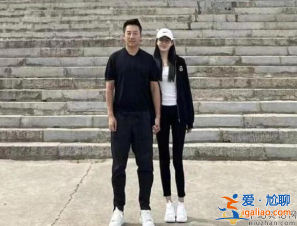 汪小菲張穎穎牽手照似證戀情 這是承認了戀情？