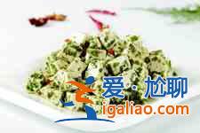 香椿拌豆腐的做法？