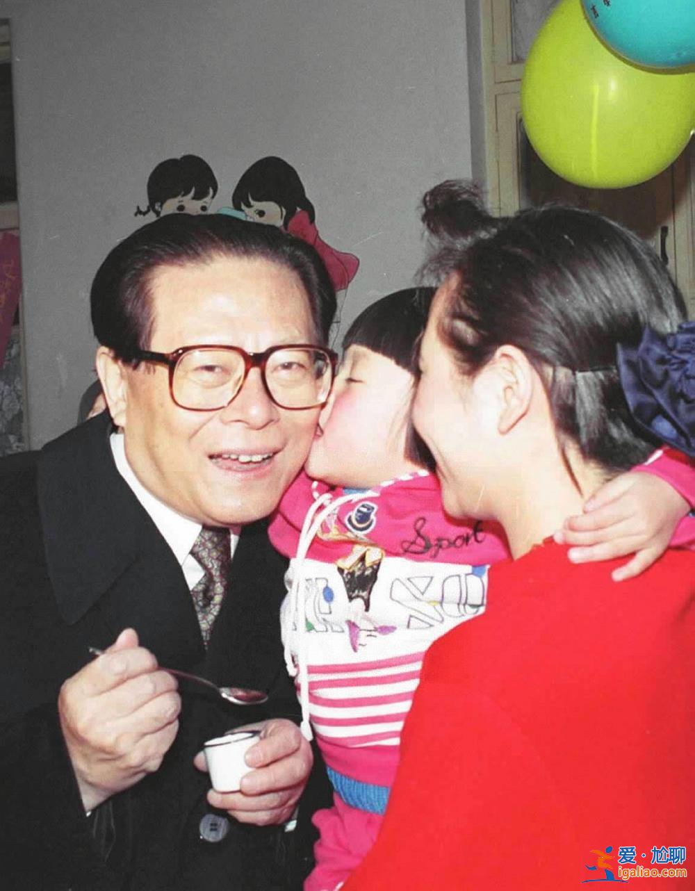 江澤民同志生平照片（二）？