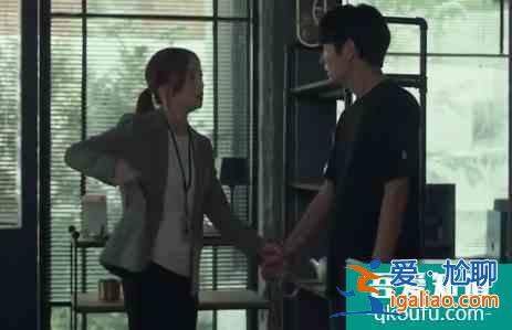 《惡之花》李準(zhǔn)基被嫁禍成兇手,與妻子文彩元反目成仇?? 《惡之花》李準(zhǔn)基被嫁禍成兇手,與妻子文彩元反目成仇??