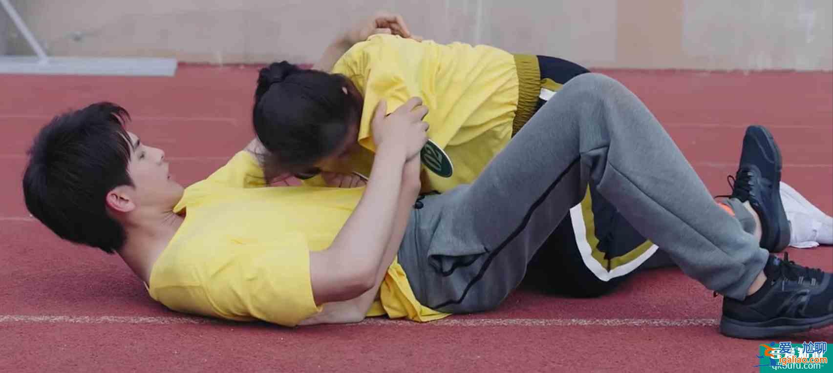 《初戀了那么多年》開(kāi)播看熊伊凡是如何把表白現(xiàn)場(chǎng)反轉(zhuǎn)為案發(fā)現(xiàn)場(chǎng)？