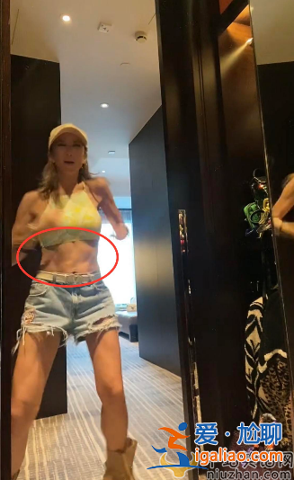 李玟穿運動內衣熱舞惹爭議！秀蜂腰翹臀馬甲線 被網友質疑取肋骨瘦腰