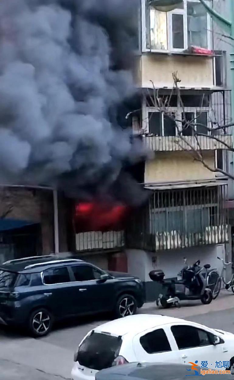 燃燒物為床鋪家具等 1人死亡？