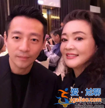 張?zhí)m念汪小菲寫給大S情書 情緒失控哽咽差點落淚 網(wǎng)友心疼