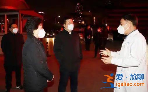 全面提升隔離救治能力水平 確保重癥患者及時救治和群眾正常看病就醫(yī)？