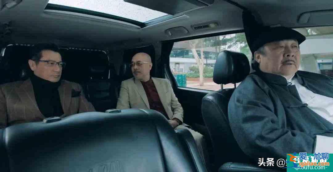 《反黑路人甲》埋了不少伏筆,進入結局篇后應該會串到一起吧?? 《反黑路人甲》埋了不少伏筆,進入結局篇后應該會串到一起吧??