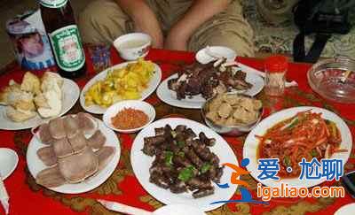 【藏族美食推薦】粗獷生猛的藏族美食？