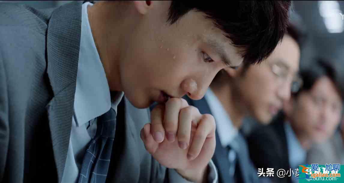 平凡的榮耀：不談風月，只談工作，工作還沒穩(wěn)定，憑什么談風月？？