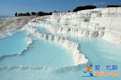 野游圣地大集合，只在泳池里游泳可還夠？？