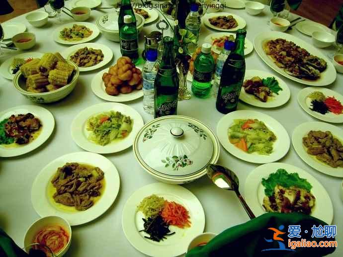 游朝鮮：看看朝鮮特級酒店吃什么？
