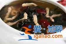 黑木耳紅棗湯？