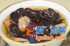 黑木耳紅棗湯？