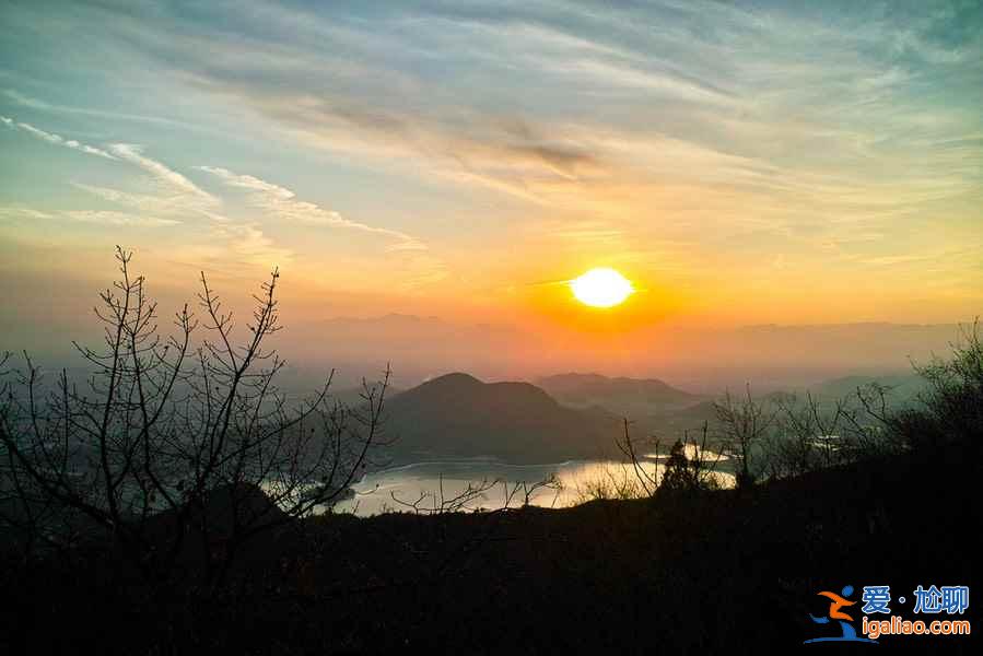 【北京秋天適合去哪玩】北京秋天去哪玩，北京秋天好玩的景點？