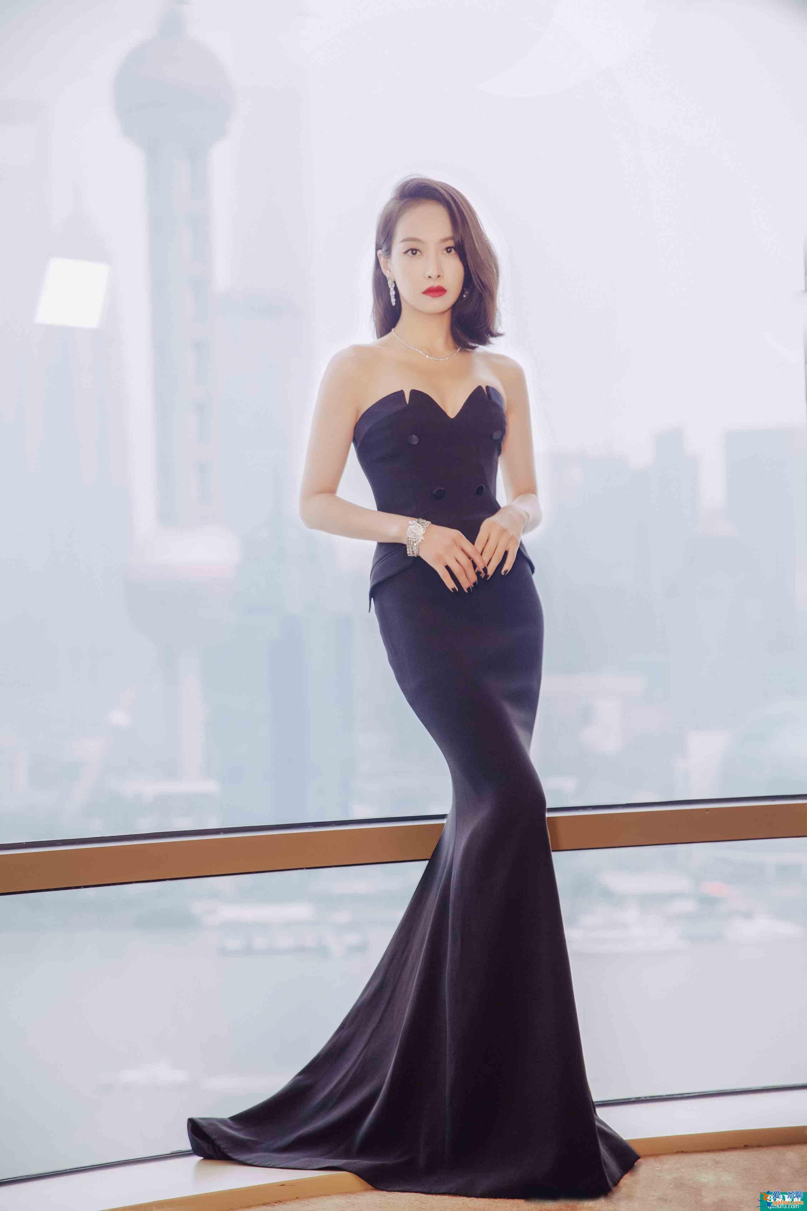 《他其實沒有那么愛你》：藏在漂亮女主和頻出金句背后的真相？