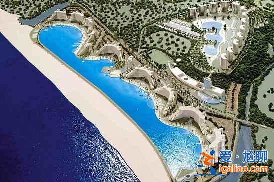 酷暑難耐，跳入智利世界最大游泳池消夏？