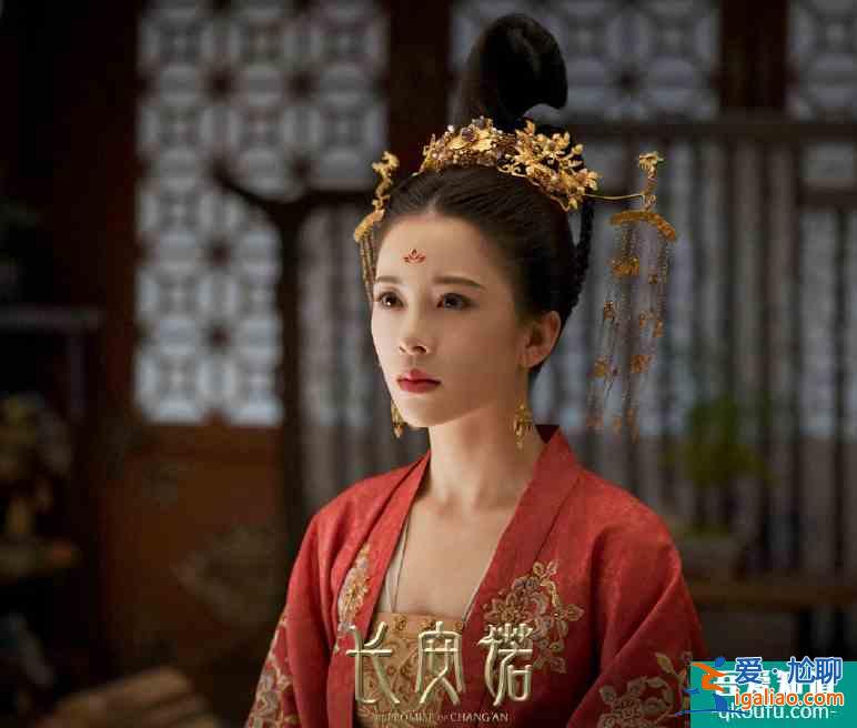 成毅《長(zhǎng)安諾》定檔曬照啦!以為女主夠美,見到女二號(hào)我追定了? 成毅《長(zhǎng)安諾》定檔曬照啦!以為女主夠美,見到女二號(hào)我追定了?