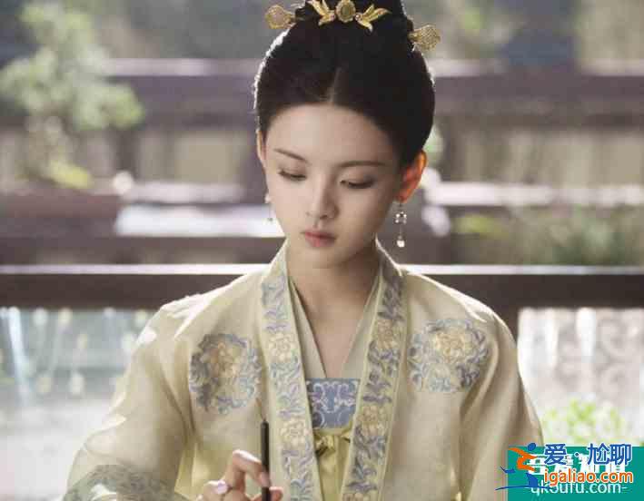 成毅《長(zhǎng)安諾》定檔曬照啦!以為女主夠美,見到女二號(hào)我追定了? 成毅《長(zhǎng)安諾》定檔曬照啦!以為女主夠美,見到女二號(hào)我追定了?