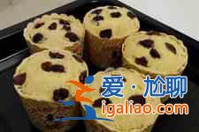 蔓越莓蛋糕？