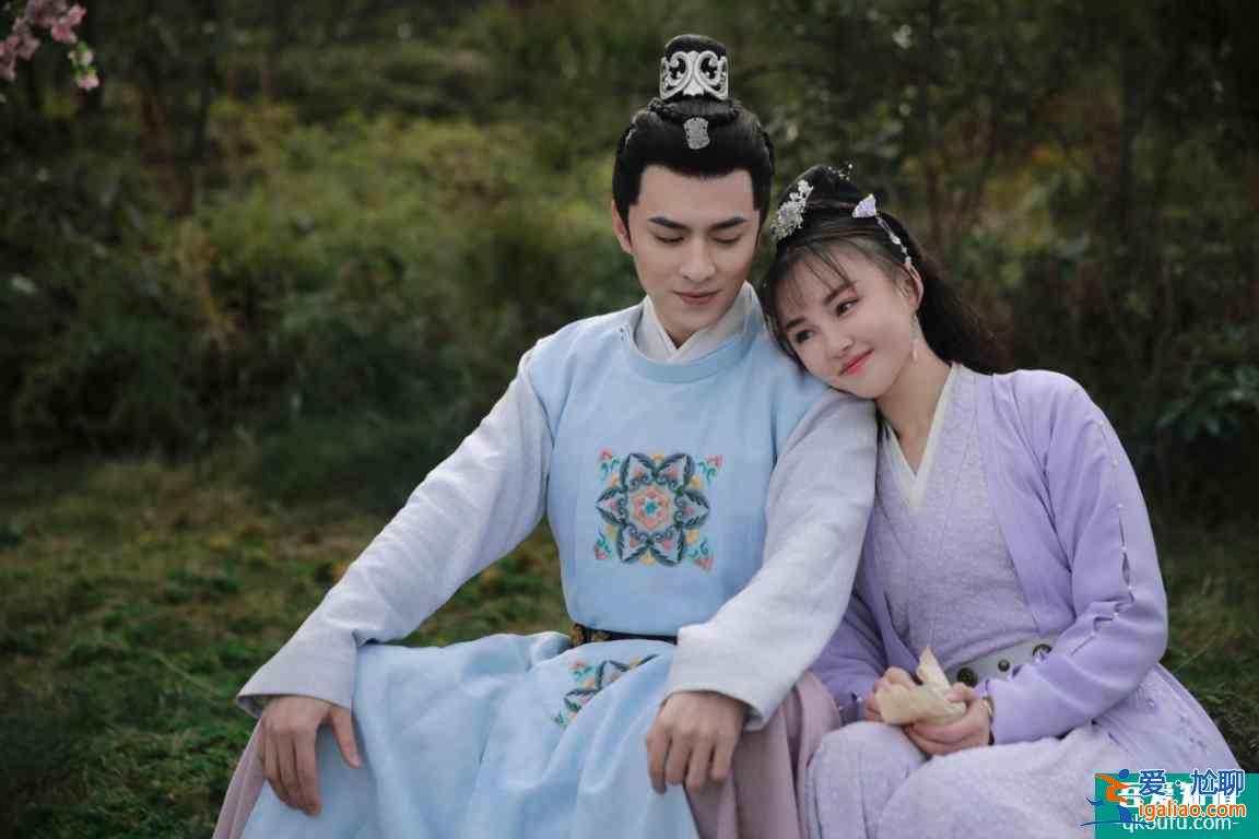 《偷心畫師》定檔9月16日 寄情于你海報(bào)鮮明展現(xiàn)角色性格? 《偷心畫師》定檔9月16日 寄情于你海報(bào)鮮明展現(xiàn)角色性格?