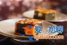 蛋黃月餅? 蛋黃月餅?