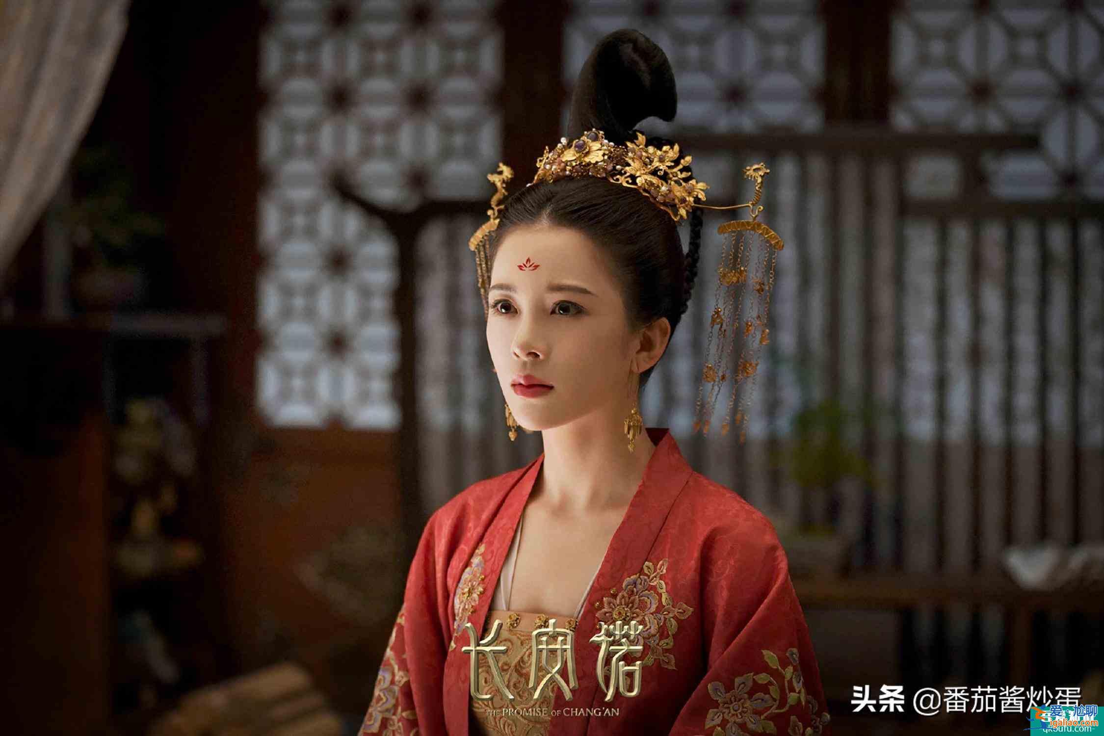 《長安諾》突然定檔，《琉璃》超前點播大結局，成毅海報成亮點？
