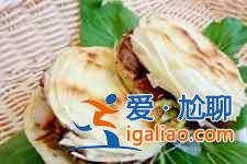 土耳其烤肉夾饃的做法？