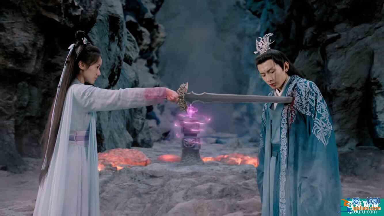 《琉璃》：司鳳談個戀愛太難了，談著談著女朋友都變男朋友了？