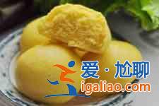 玉米面饅頭? 玉米面饅頭?