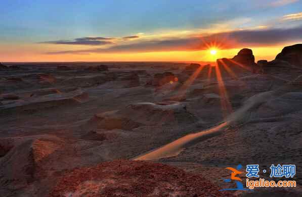 北疆，中國最美的秋天都在這里了??？