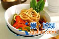 扁豆燜面的做法? 扁豆燜面的做法?