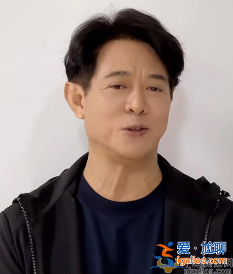 李連杰罕見露面!臉大脖子粗疑似病發(fā) 變化太大網(wǎng)友直呼認不出 李連杰罕見露面!臉大脖子粗疑似病發(fā) 變化太大網(wǎng)友直呼認不出