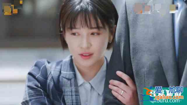 《親愛的自己》諷刺中國式“虛榮”媽媽：圈子不同，不必強(qiáng)融？