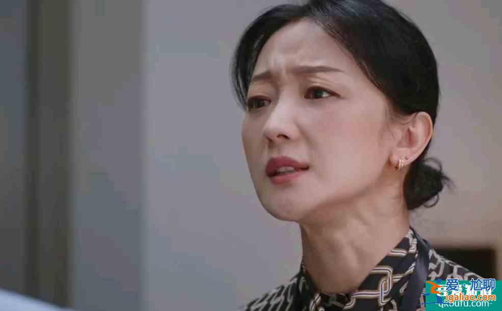 《親愛的自己》,李思雨開局輸一半告訴你捅刀子的往往是最親的人? 《親愛的自己》,李思雨開局輸一半告訴你捅刀子的往往是最親的人?