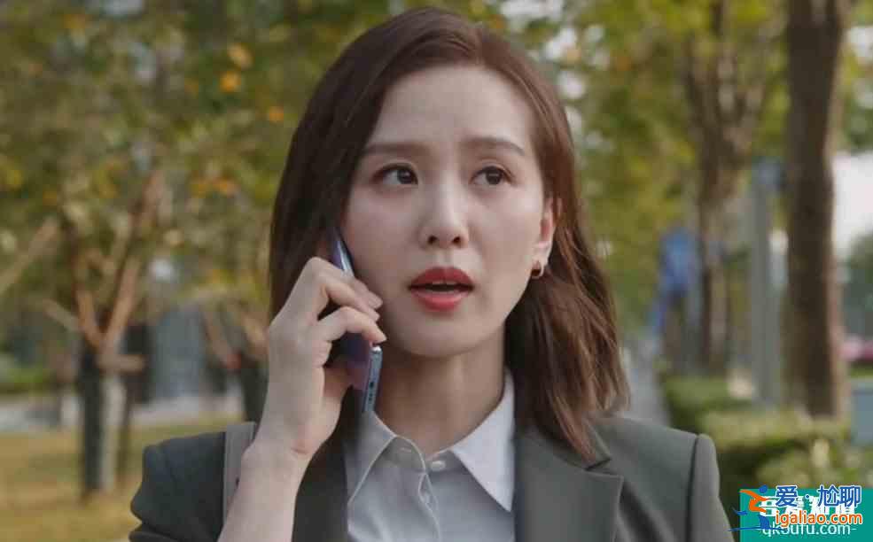 《親愛的自己》,李思雨開局輸一半告訴你捅刀子的往往是最親的人? 《親愛的自己》,李思雨開局輸一半告訴你捅刀子的往往是最親的人?