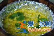 蟹黃豆腐的做法？
