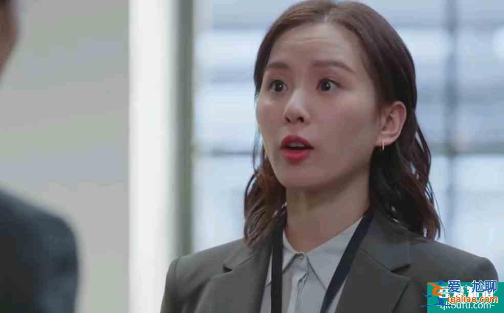 《親愛的自己》,李思雨開局輸一半告訴你捅刀子的往往是最親的人? 《親愛的自己》,李思雨開局輸一半告訴你捅刀子的往往是最親的人?