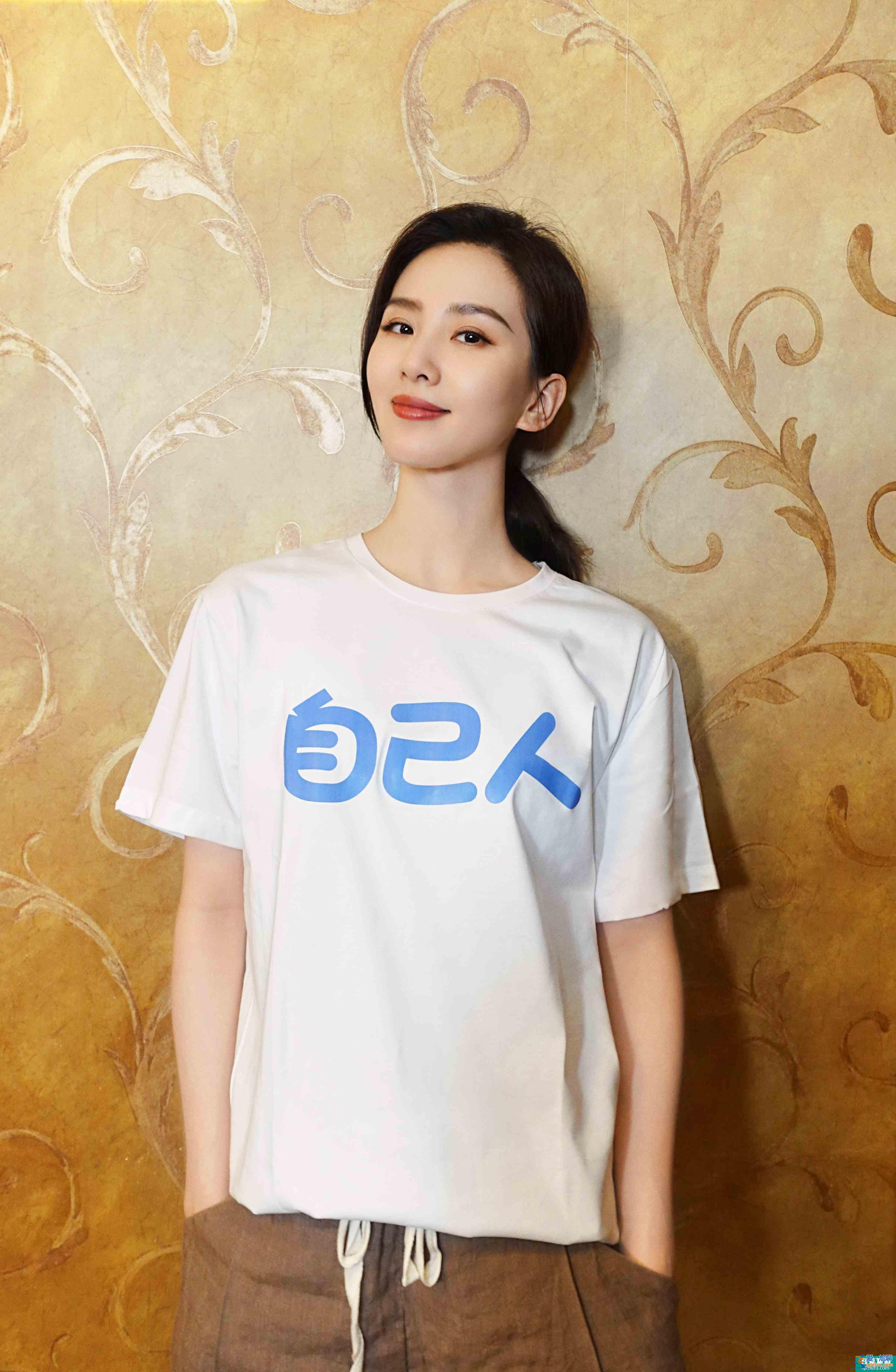 《親愛的自己》開播 劉詩詩詮釋不完美的“完美”主角？