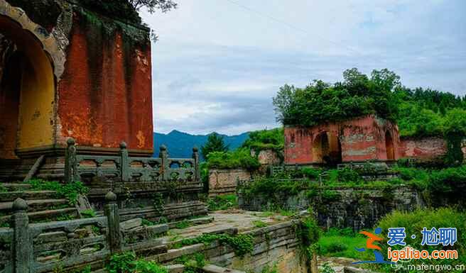 武當(dāng)山:亙古無(wú)雙勝境,天下第一仙山? 武當(dāng)山:亙古無(wú)雙勝境,天下第一仙山?