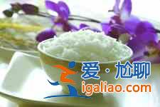 電飯鍋蒸米飯？
