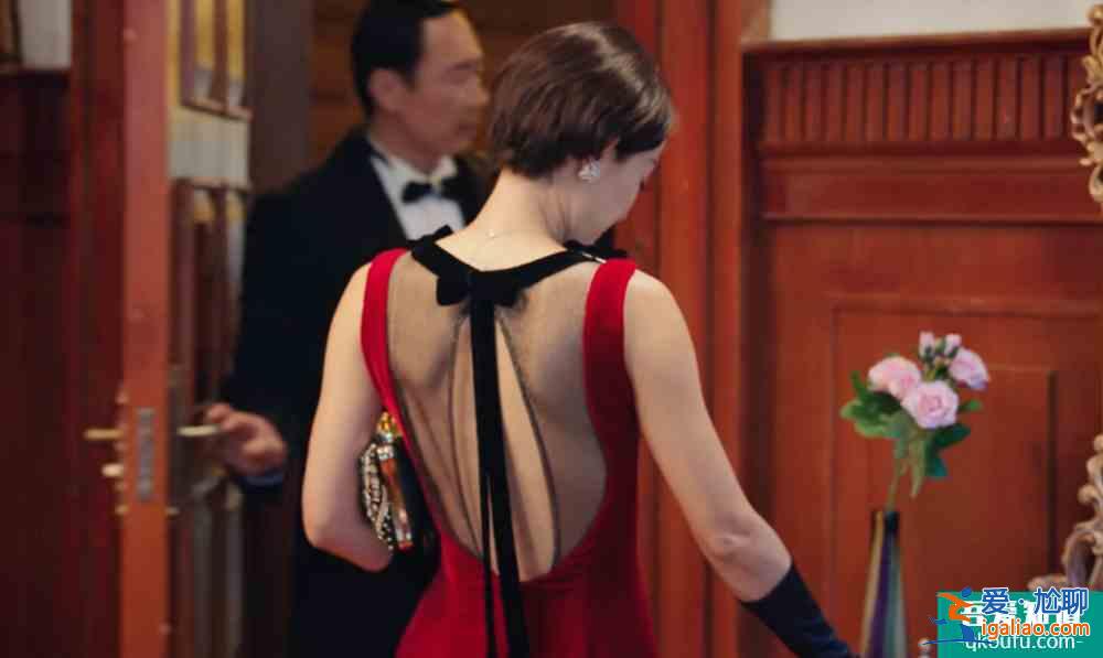 馬伊琍,不是頻頻換衣服,就叫旗袍美探? 馬伊琍,不是頻頻換衣服,就叫旗袍美探?